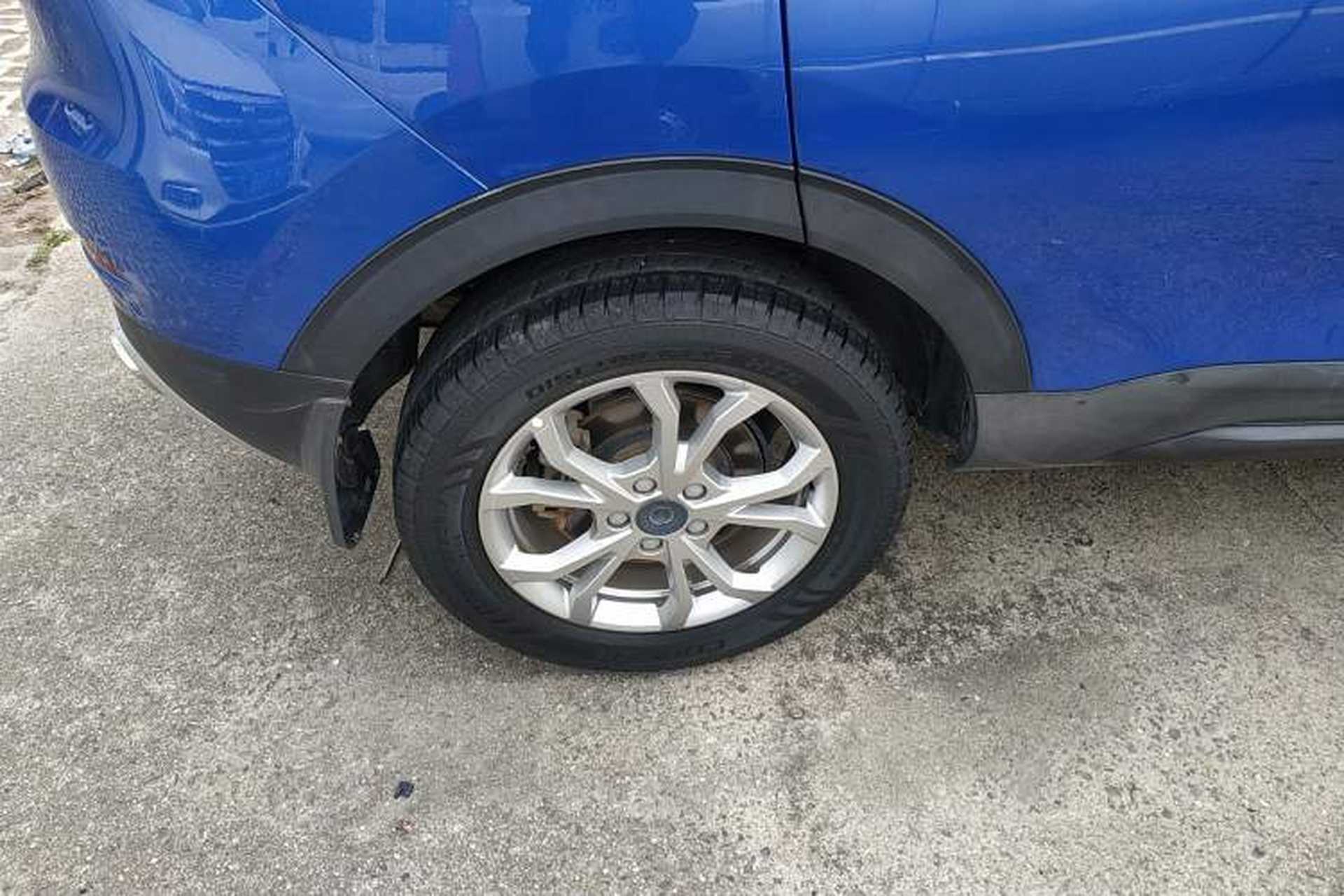 Used Haval H2s 2018 1.5T Dual-Clutch Fashion Edition Right Rear Wheel Hub