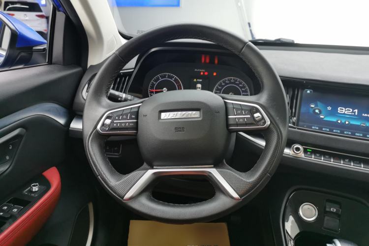 Used Haval H2s 2018 Red-Label 1.5T Dual-Clutch ZhiShang Model Steering Wheel