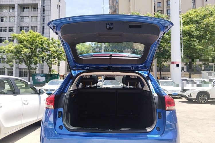 Used Haval H2s 2018 Blue Label 1.5T Dual-Clutch Elite Model Trunk