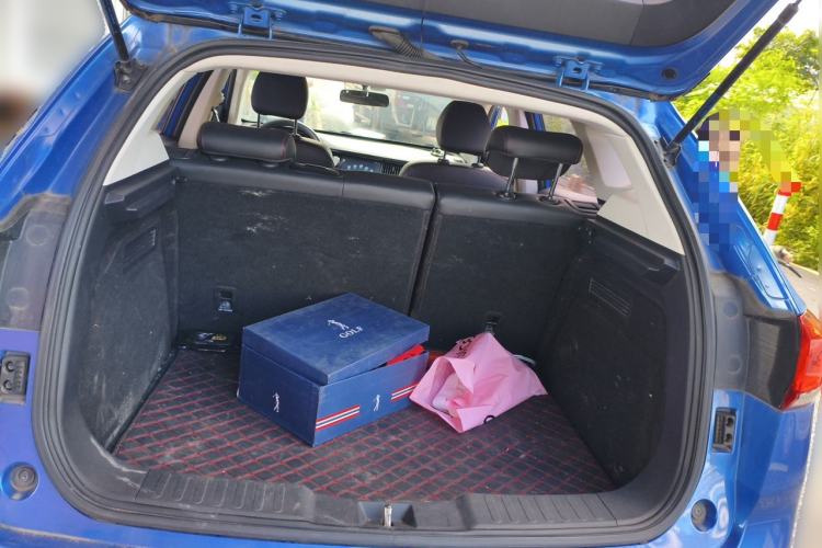 Used Haval H2s 2018 Blue Label 1.5T Dual-Clutch Fashion Edition Trunk