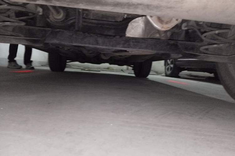 Used Haval H2s 2018 Blue Label 1.5T Dual-Clutch ZhiShang Model Chassis Rear