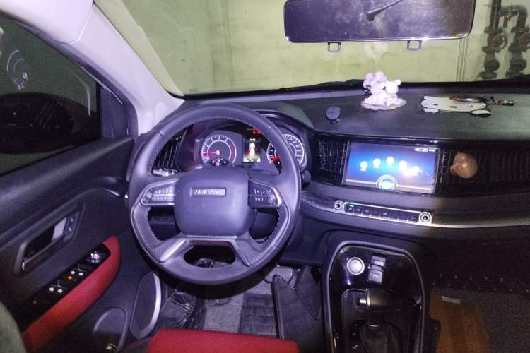 Used Haval H2s 2018 Blue Label 1.5T Dual-Clutch ZhiShang Model Steering Wheel
