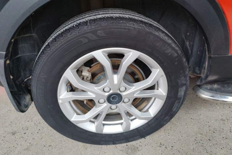 Used Haval H2s 2018 1.5T Dual-Clutch Fashion Edition Exterior 8