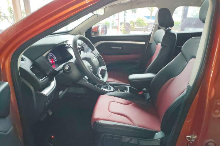 Used Haval H2s 2018 1.5T Dual-Clutch Fashion Edition Left Front Seat
