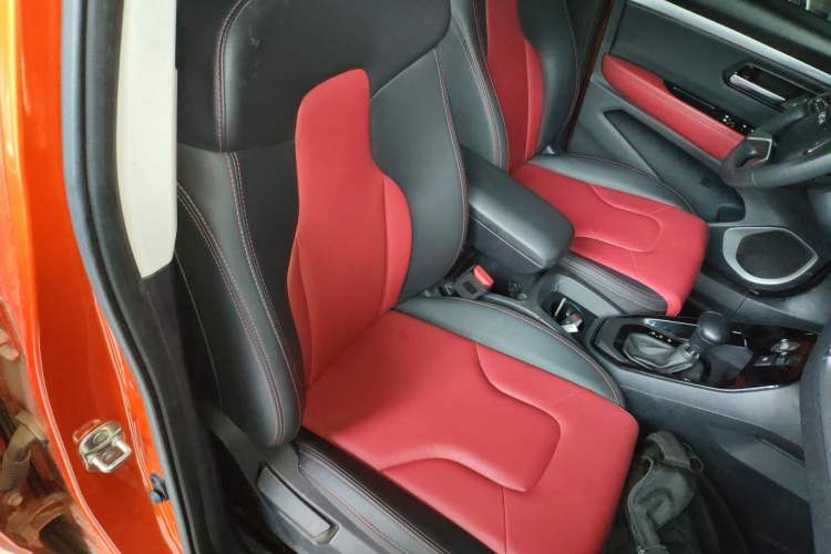 Used Haval H2s 2018 1.5T Dual-Clutch Fashion Edition Right Front Seat