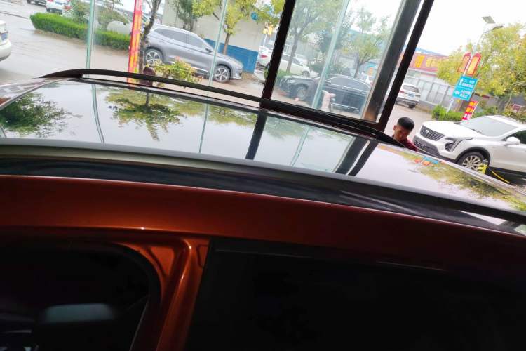 Used Haval H2s 2018 1.5T Dual-Clutch Fashion Edition Roof