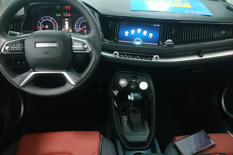 Used Haval H2s 2018 Blue Label 1.5T Dual-Clutch Fashion Edition Audio And AC Panel