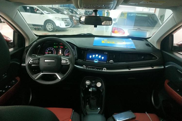 Used Haval H2s 2018 Blue Label 1.5T Dual-Clutch Fashion Edition Center Console