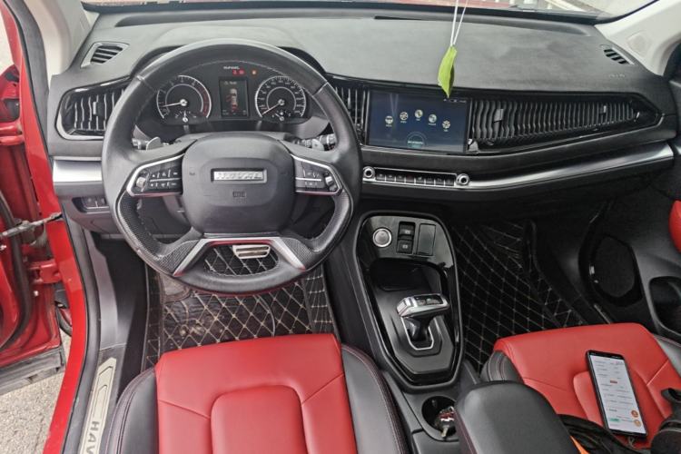 Used Haval H2s 2018 Red-Label 1.5T Dual-Clutch Luxury Model Center Console