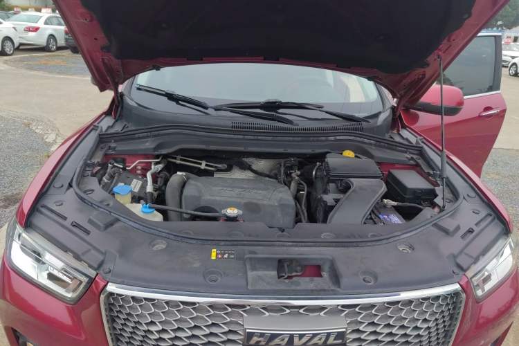 Used Haval H2s 2018 1.5T Dual-Clutch Fashion Edition Engine Bay