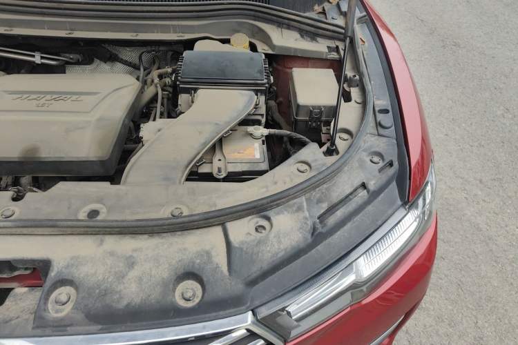 Used Haval H2s 2018 Blue Label 1.5T Dual-Clutch Elite Model Engine Bay Left