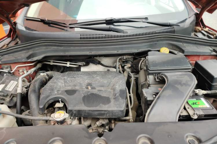 Used Haval H2s 2018 1.5T Dual-Clutch Fashion Edition Engine Bay