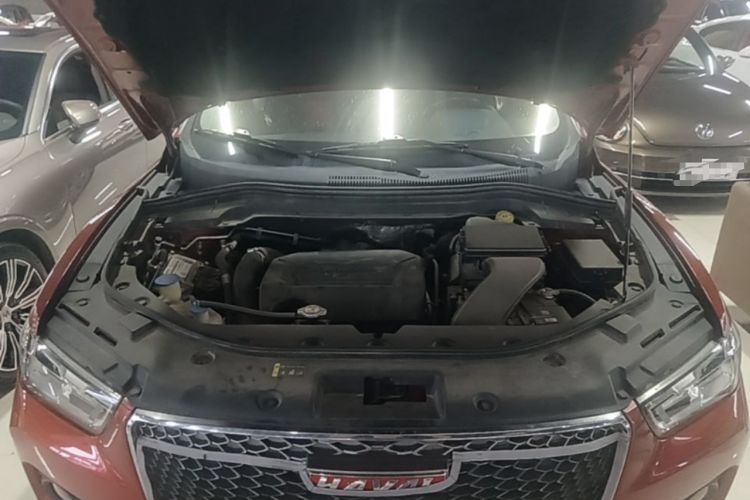 Used Haval H2s 2018 Red-Label 1.5T Dual-Clutch Elite Model Engine Bay