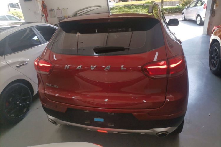 Used Haval H2s 2018 1.5T Dual-Clutch Fashion Edition Exterior 3