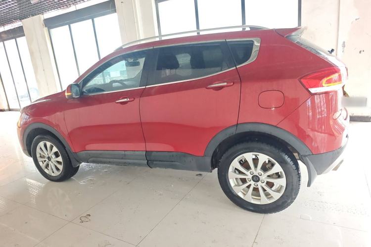 Used Haval H2s 2018 Blue Label 1.5T Dual-Clutch Fashion Edition Exterior 3