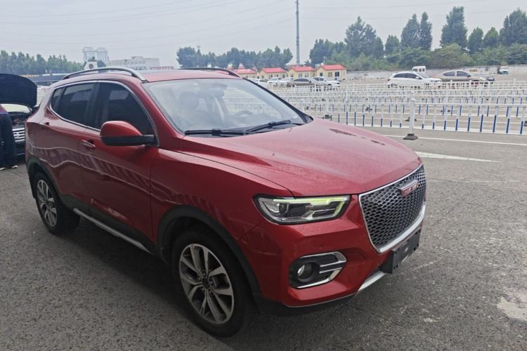 Used Haval H2s 2018 Red-Label 1.5T Dual-Clutch Luxury Model Front Right 45 Deg