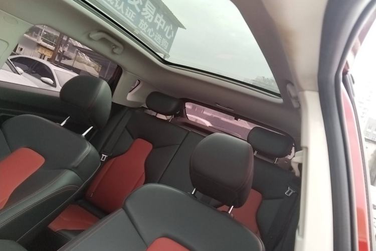 Used Haval H2s 2018 Blue Label 1.5T Dual-Clutch Elite Model Interior 6