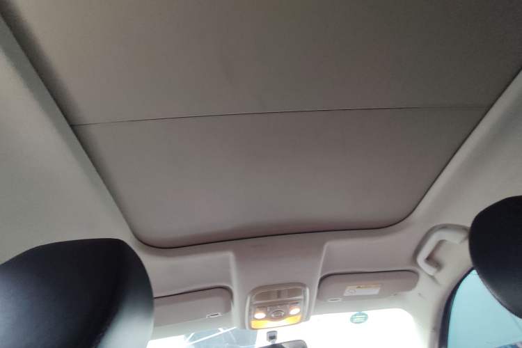Used Haval H2s 2018 Red-Label 1.5T Dual-Clutch Fashion Edition Interior 7
