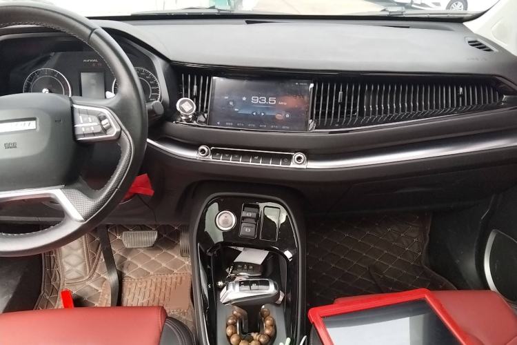 Used Haval H2s 2018 Blue Label 1.5T Dual-Clutch Elite Model Interior 7