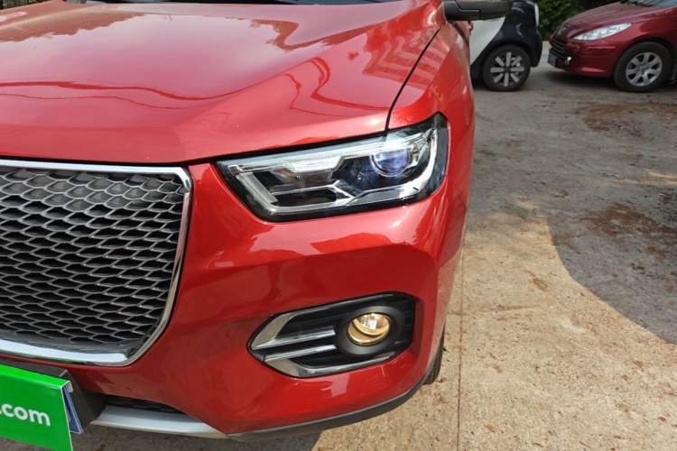 Used Haval H2s 2018 Red-Label 1.5T Manual Elite Model Left Front Headlight