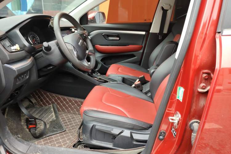 Used Haval H2s 2018 1.5T Dual-Clutch Fashion Edition Left Front Seat