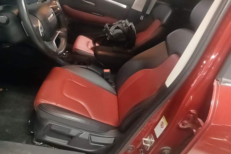 Used Haval H2s 2018 Red-Label 1.5T Dual-Clutch Elite Model Left Front Seat