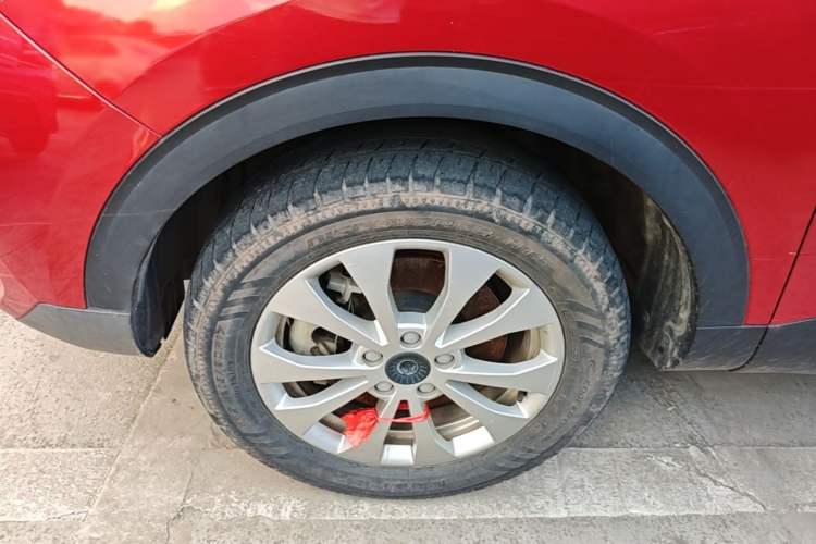 Used Haval H2s 2018 Blue Label 1.5T Dual-Clutch Fashion Edition Left Front Wheel Hub