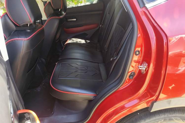 Used Haval H2s 2018 Blue Label 1.5T Dual-Clutch Elite Model Left Rear Seat