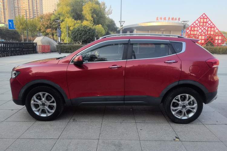Used Haval H2s 2018 Red-Label 1.5T Manual Elite Model Left Side