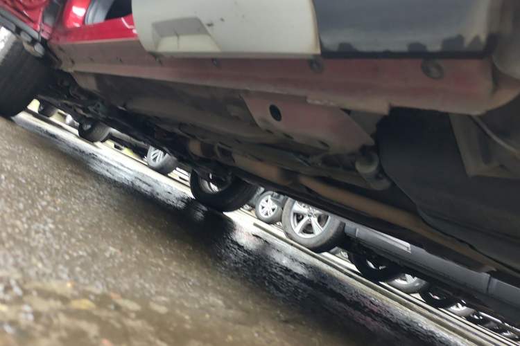 Used Haval H2s 2018 Blue Label 1.5T Dual-Clutch Elite Model Left Side Sill