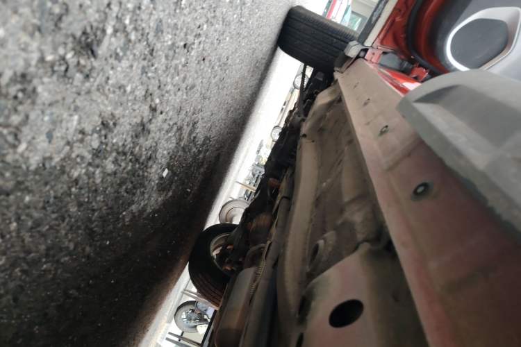 Used Haval H2s 2018 1.5T Dual-Clutch Fashion Edition Left Side Sill