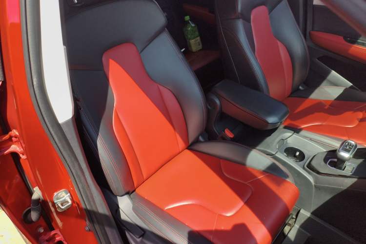 Used Haval H2s 2018 Blue Label 1.5T Dual-Clutch Elite Model Right Front Seat