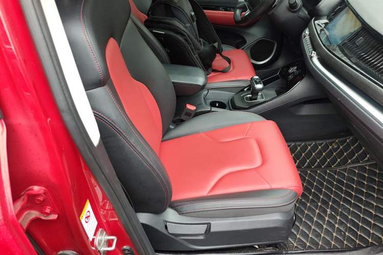 Used Haval H2s 2018 Blue Label 1.5T Dual-Clutch Elite Model Right Front Seat