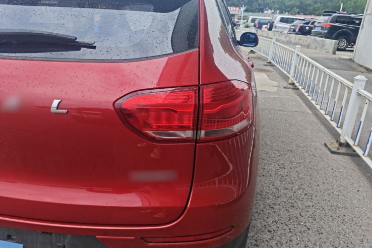 Used Haval H2s 2018 Red-Label 1.5T Dual-Clutch Luxury Model Right Rear Taillight