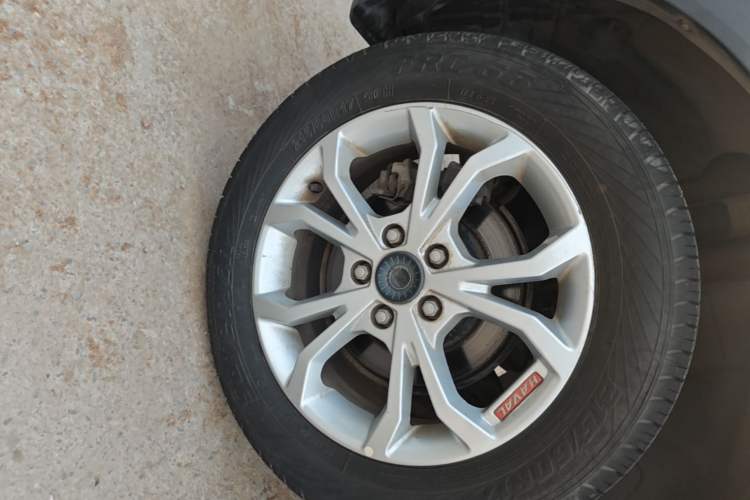 Used Haval H2s 2018 Red-Label 1.5T Manual Elite Model Right Rear Wheel Hub