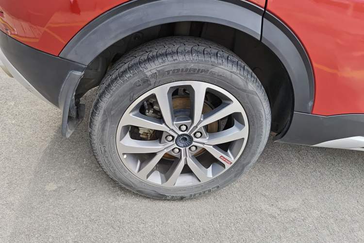 Used Haval H2s 2018 Red-Label 1.5T Dual-Clutch Luxury Model Right Rear Wheel Hub