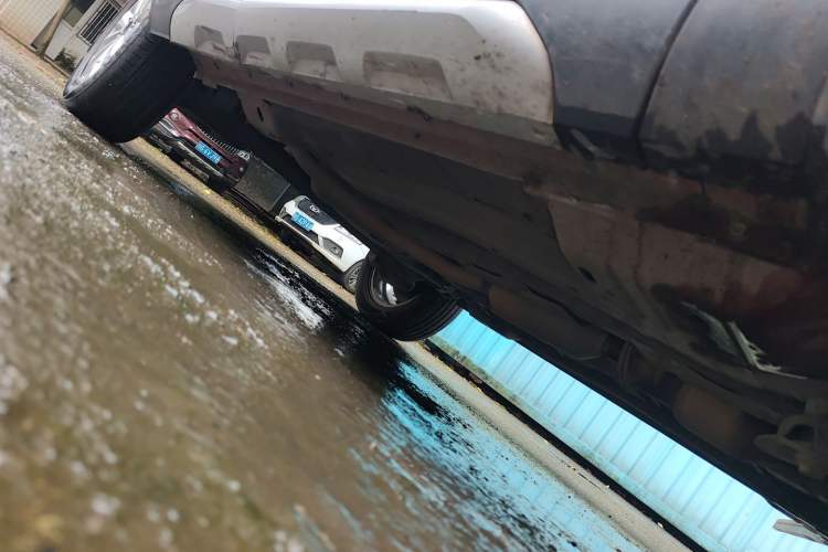 Used Haval H2s 2018 Blue Label 1.5T Dual-Clutch Elite Model Right Side Sill