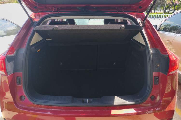 Used Haval H2s 2018 Blue Label 1.5T Dual-Clutch Elite Model Trunk
