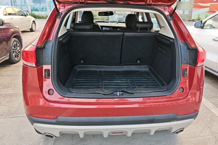 Used Haval H2s 2018 Blue Label 1.5T Dual-Clutch Fashion Edition Trunk