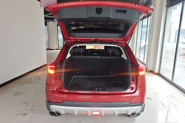 Used Haval H2s 2018 Blue Label 1.5T Dual-Clutch Fashion Edition Trunk