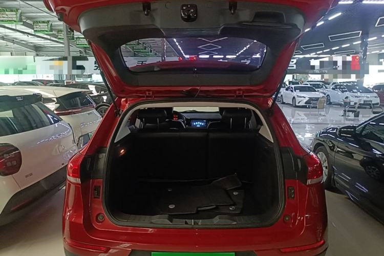 Used Haval H2s 2018 Red-Label 1.5T Dual-Clutch Comfort Model Trunk