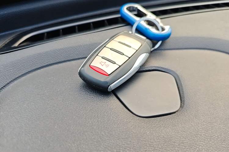 Used Haval H2s 2018 Blue Label 1.5T Dual-Clutch Fashion Edition Vehicle Key