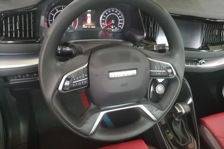 Used Haval H2s 2018 Blue Label 1.5T Dual-Clutch Fashion Edition Steering Wheel