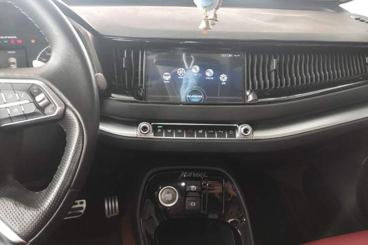 Used Haval H2s 2018 Red-Label 1.5T Dual-Clutch Luxury Model Audio And AC Panel
