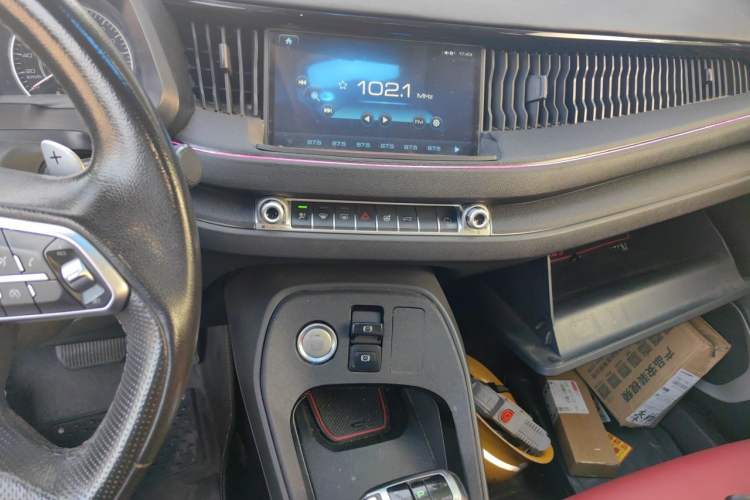 Used Haval H2s 2018 Red-Label 1.5T Dual-Clutch Comfort Model Audio And AC Panel