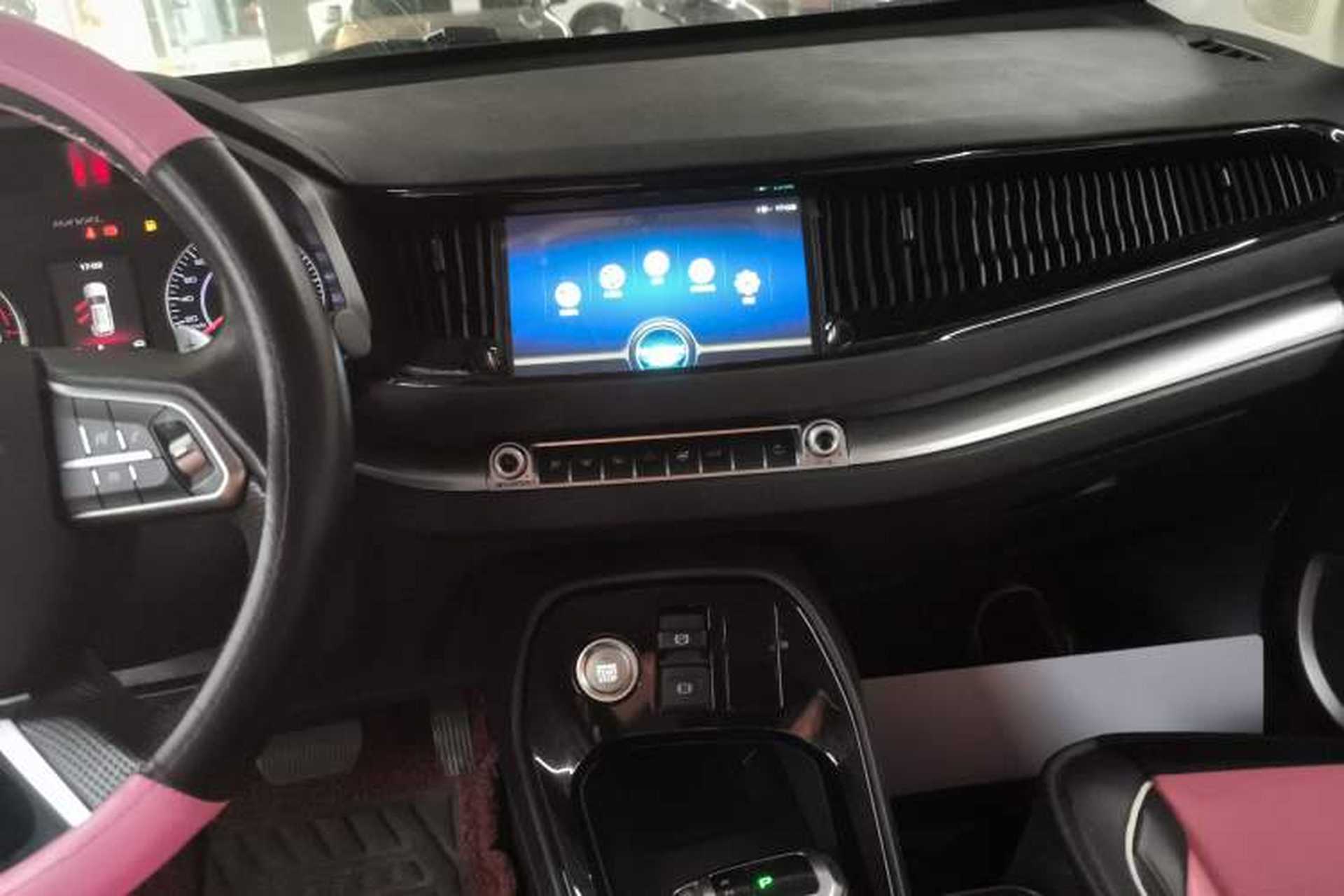 Used Haval H2s 2018 Red-Label 1.5T Dual-Clutch Elite Model Audio And AC Panel