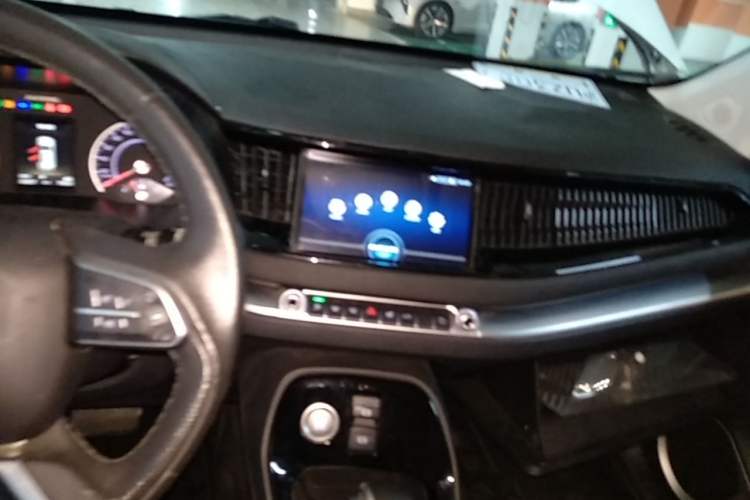 Used Haval H2s 2018 Red-Label 1.5T Dual-Clutch ZhiShang Model Audio And AC Panel