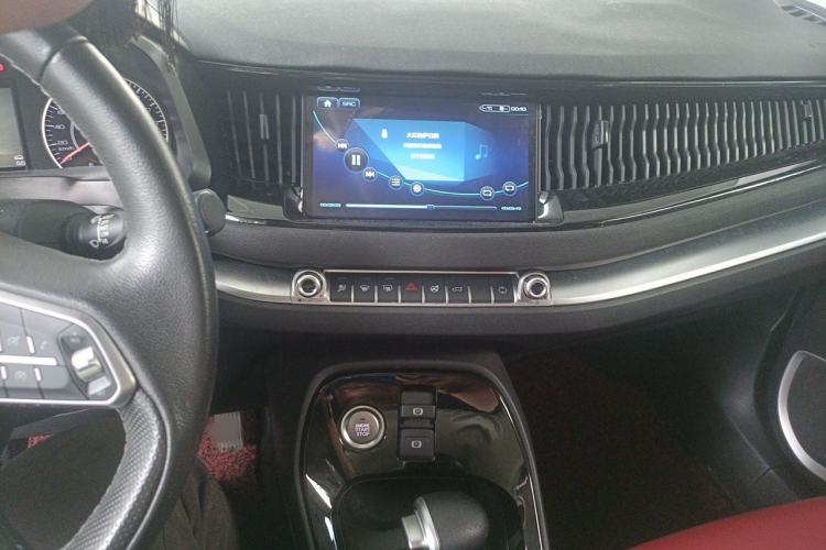 Used Haval H2s 2018 Red-Label 1.5T Dual-Clutch ZhiShang Model Audio And AC Panel