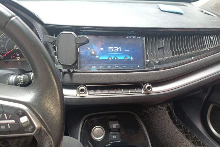 Used Haval H2s 2018 Blue Label 1.5T Dual-Clutch ZhiShang Model Audio And AC Panel