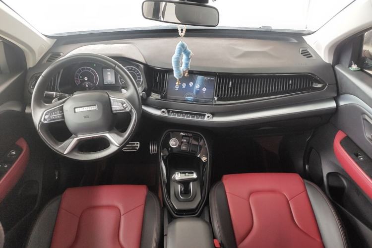 Used Haval H2s 2018 Red-Label 1.5T Dual-Clutch Luxury Model Center Console